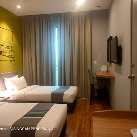 Singgah Pengerang Hotel Exterior photo